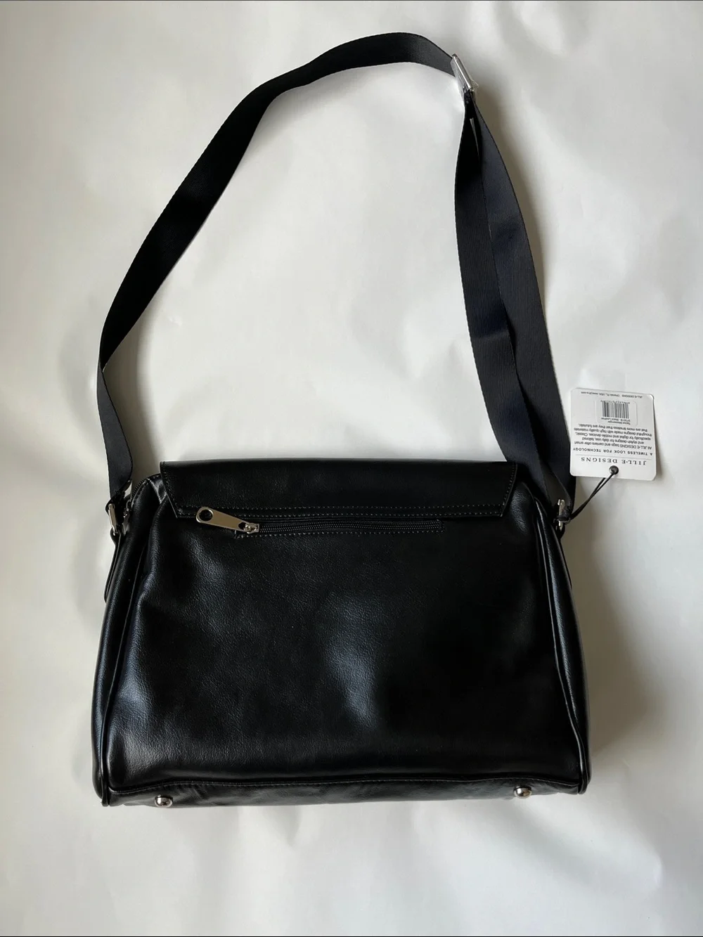 Jill.E Designs. Black Leather Laptop Crossbody Bag